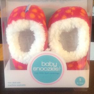 Never opened baby snoozies
